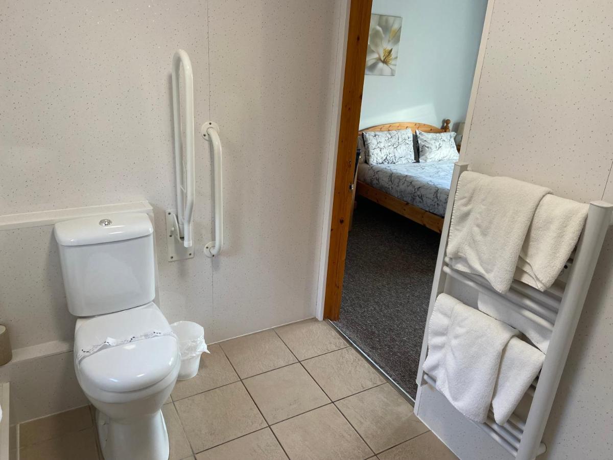 Forest Edge Motel Ticehurst ภายนอก รูปภาพ
