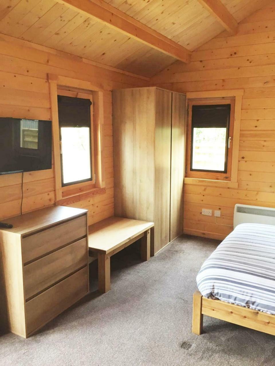 Forest Edge Motel Ticehurst ภายนอก รูปภาพ